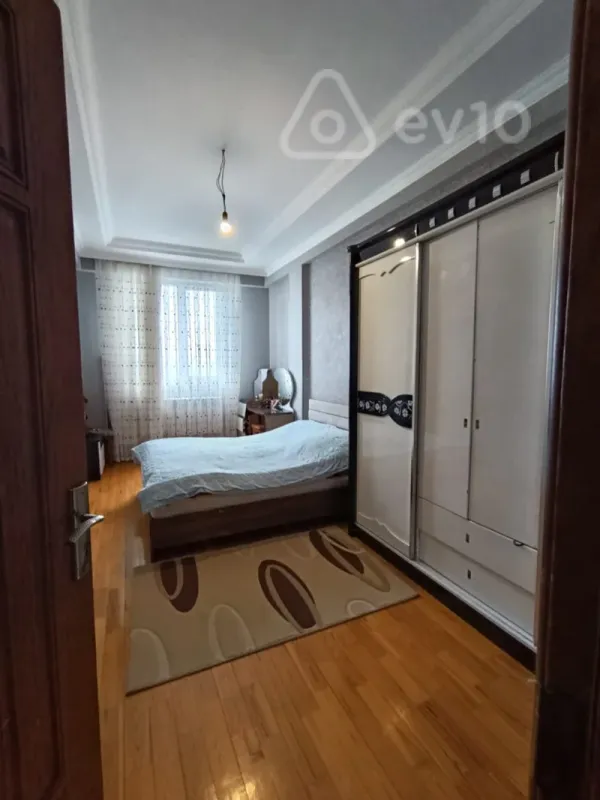 Kirayə verilir 3 otaqlı yeni tikili 94 m²