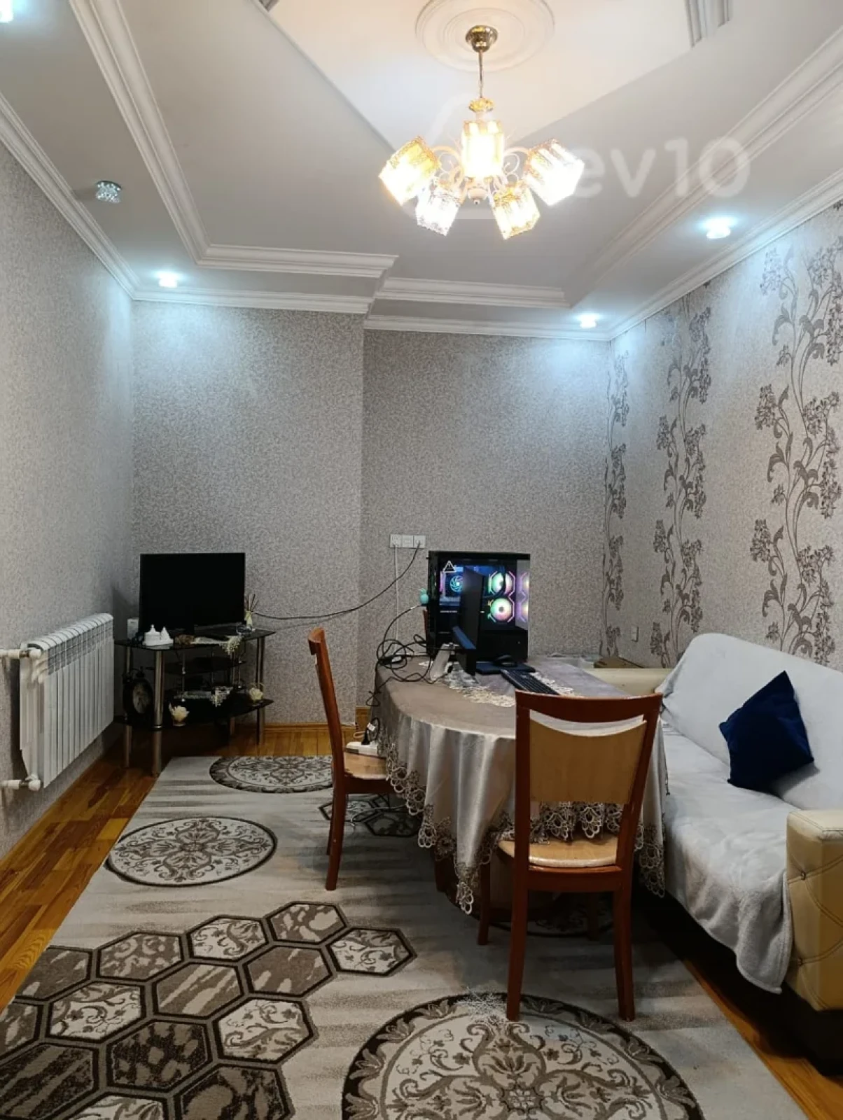 Kirayə verilir 3 otaqlı yeni tikili 94 m²