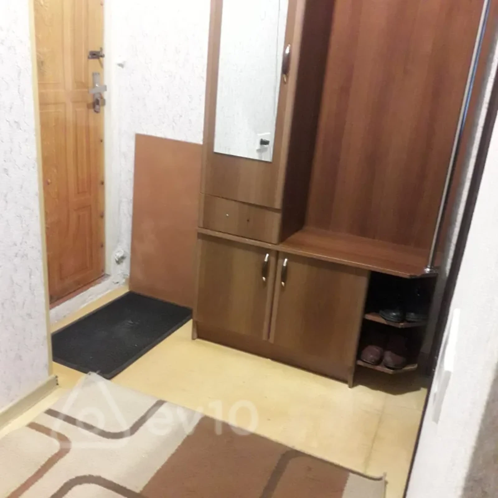 Kirayə verilir 2 otaqlı köhnə tikili 50 m²