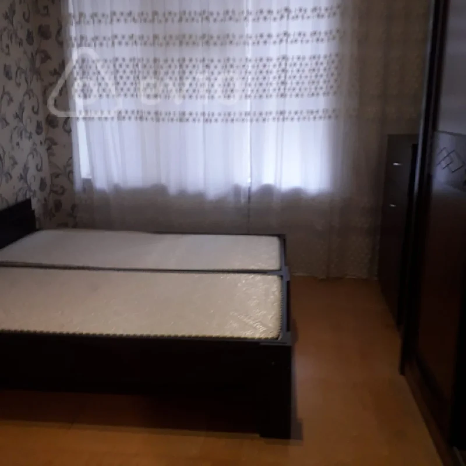 Kirayə verilir 2 otaqlı köhnə tikili 50 m²