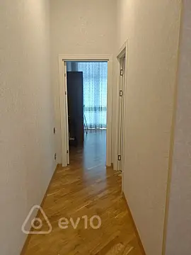 Kirayə verilir 3 otaqlı yeni tikili 70 m²