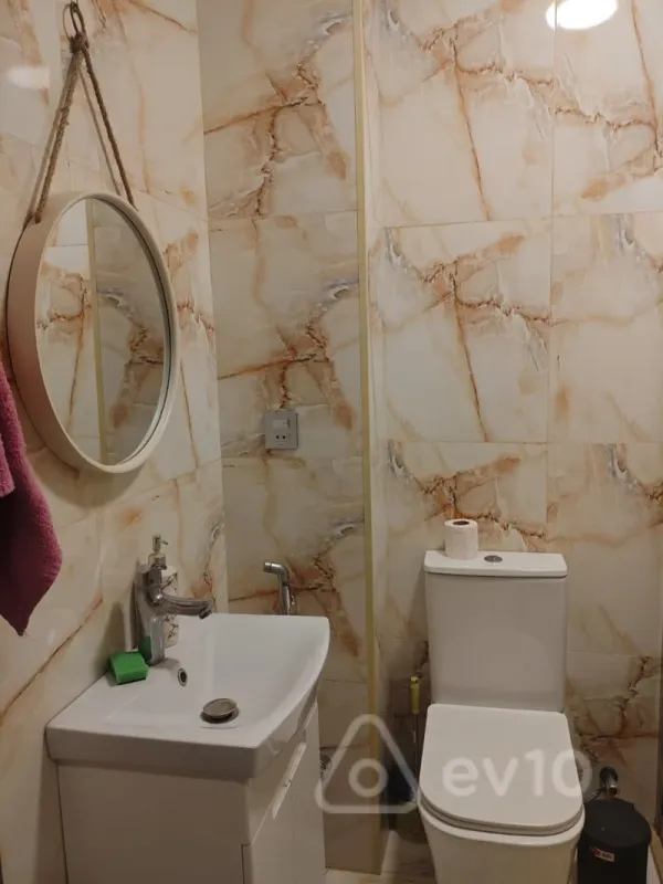 Kirayə verilir 3 otaqlı yeni tikili 70 m²