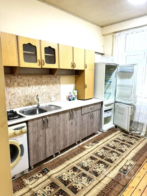 Kirayə verilir 2 otaqlı yeni tikili 85 m²