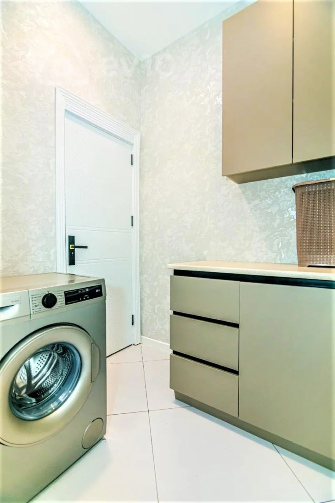 Kirayə verilir 3 otaqlı yeni tikili 120 m²