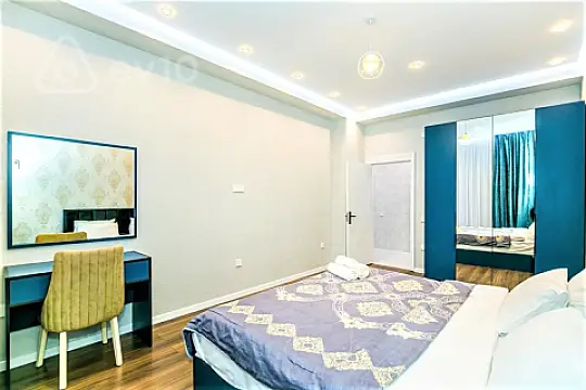 Kirayə verilir 3 otaqlı yeni tikili 120 m²