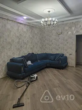 Kirayə verilir 2 otaqlı yeni tikili 60 m²
