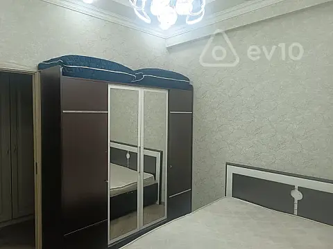 Kirayə verilir 2 otaqlı yeni tikili 60 m²