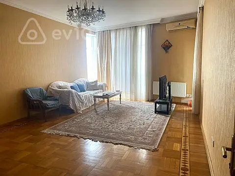 Kirayə verilir 3 otaqlı yeni tikili 130 m²