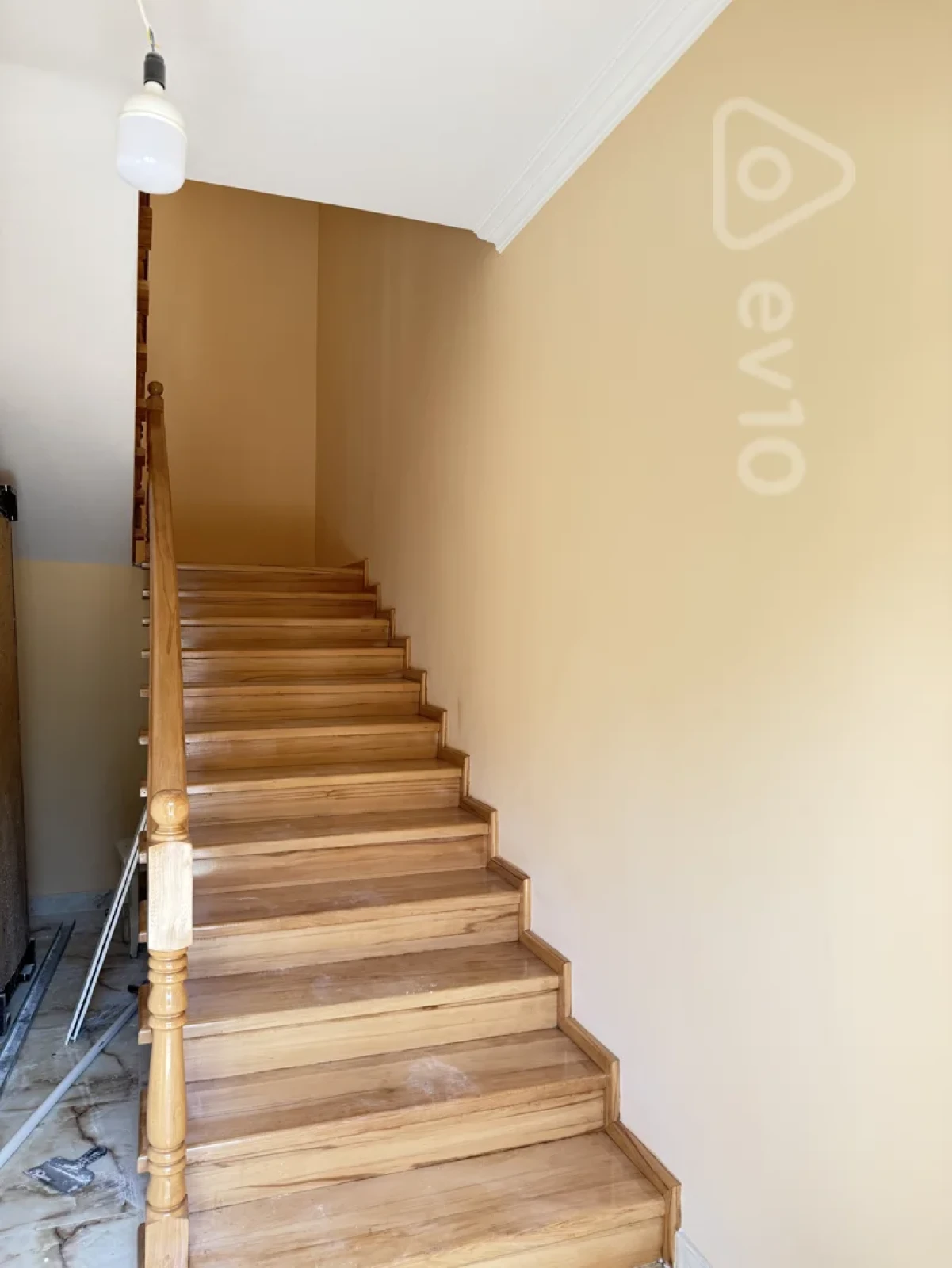 Kirayə verilir 5 otaqlı həyət evi 280 m²