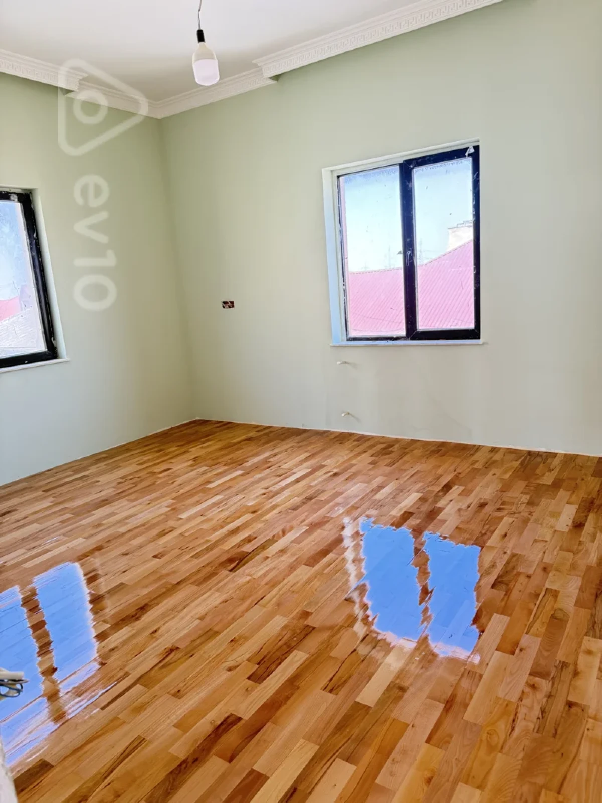 Kirayə verilir 5 otaqlı həyət evi 280 m²