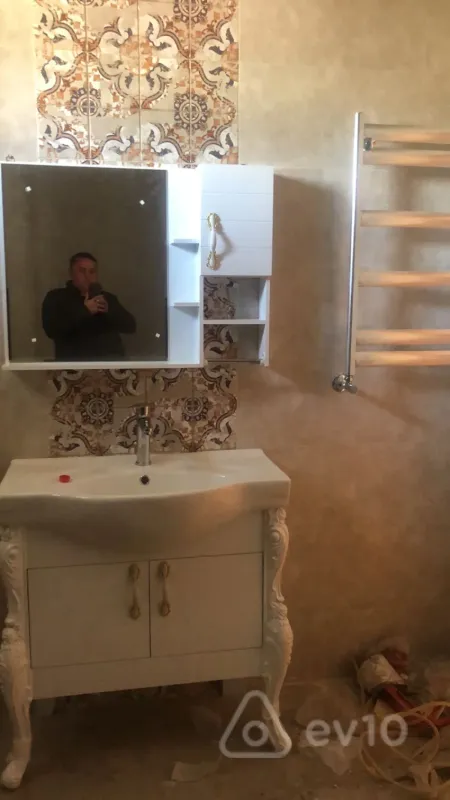 Kirayə verilir 5 otaqlı həyət evi 280 m²