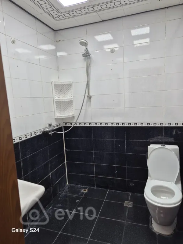 Kirayə verilir 2 otaqlı yeni tikili 70 m²