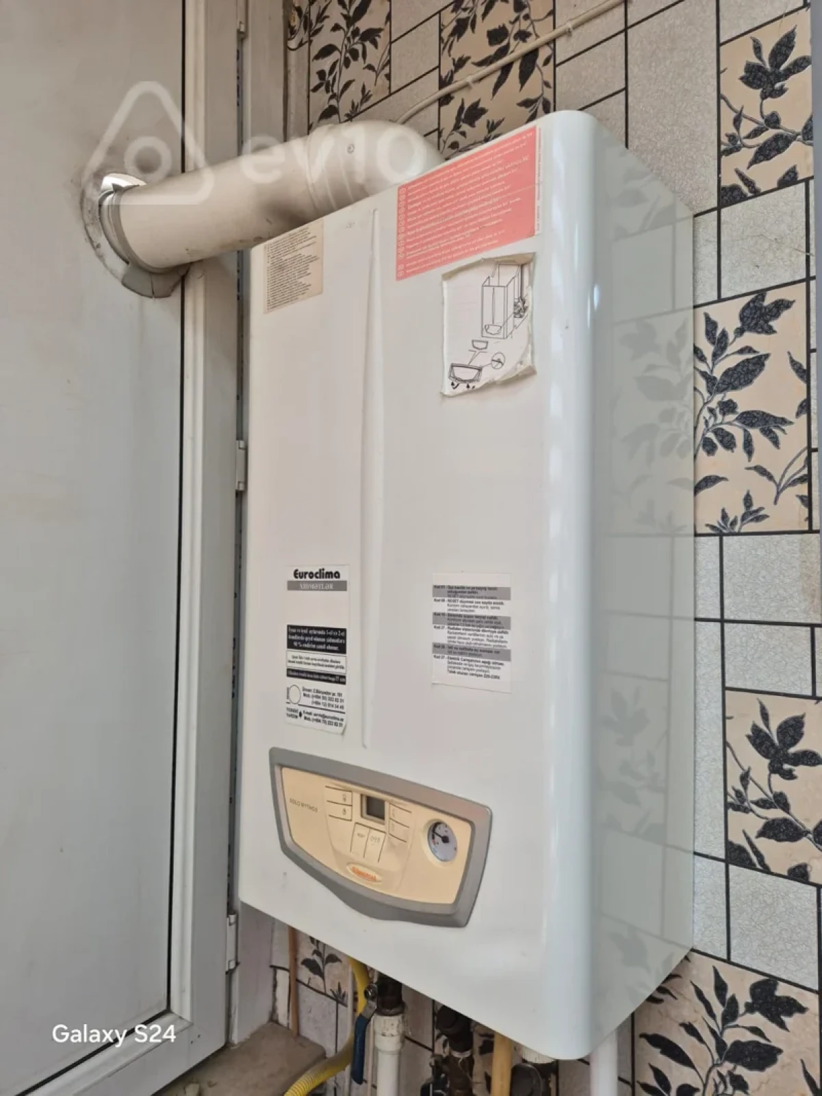 Kirayə verilir 2 otaqlı yeni tikili 70 m²