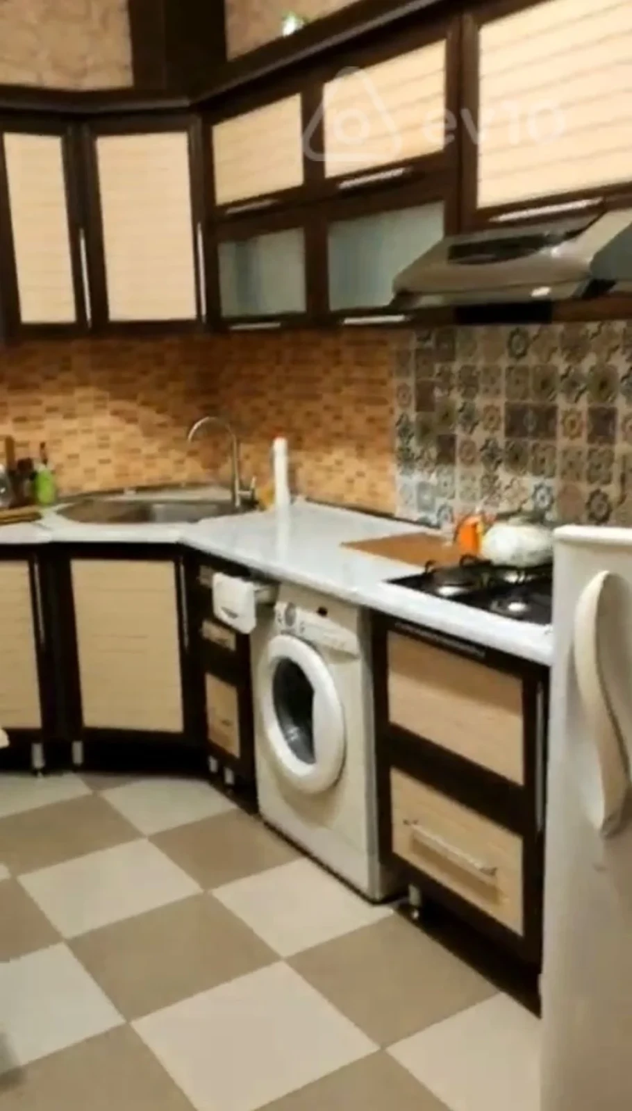 Kirayə verilir 3 otaqlı yeni tikili 95 m²