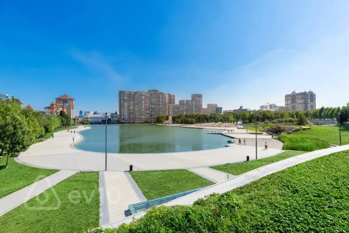 Kirayə verilir 3 otaqlı yeni tikili 95 m²