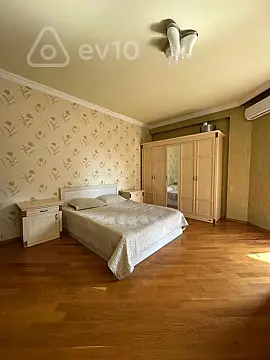 Kirayə verilir 3 otaqlı yeni tikili 110 m²