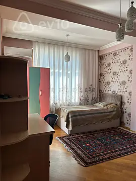 Kirayə verilir 3 otaqlı yeni tikili 110 m²