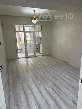 Kirayə verilir 2 otaqlı yeni tikili 61 m²
