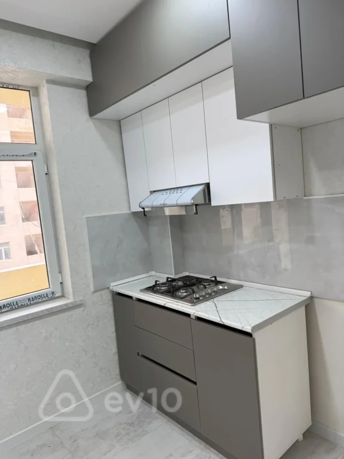 Kirayə verilir 2 otaqlı yeni tikili 61 m²