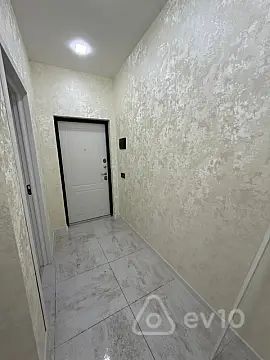 Kirayə verilir 2 otaqlı yeni tikili 61 m²