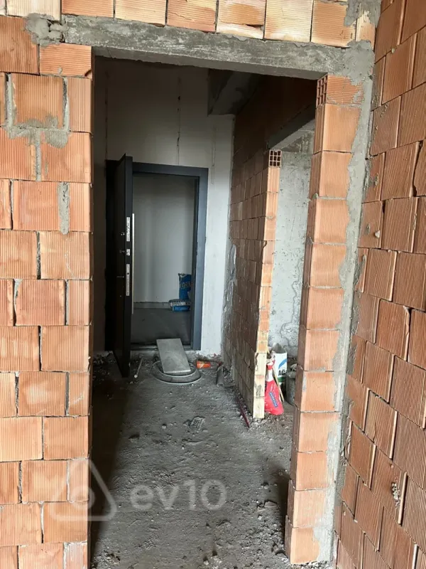 Satılır 2 otaqlı yeni tikili 92 m²