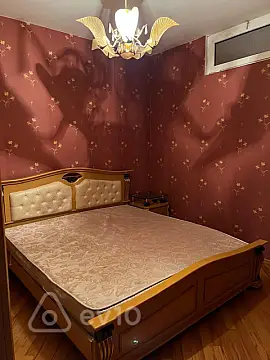 Kirayə verilir 3 otaqlı köhnə tikili 60 m²