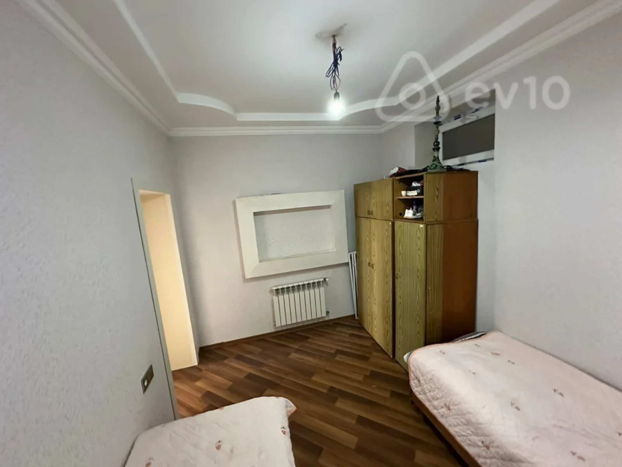 Satılır 6 otaqlı həyət evi 252 m²