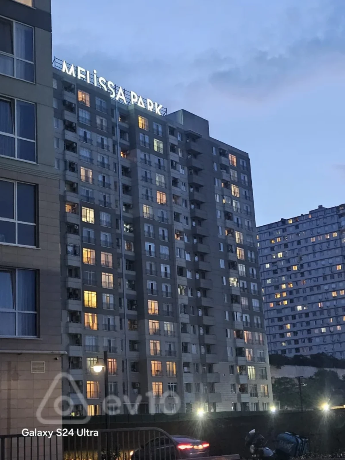 Kirayə verilir 2 otaqlı yeni tikili 56 m²