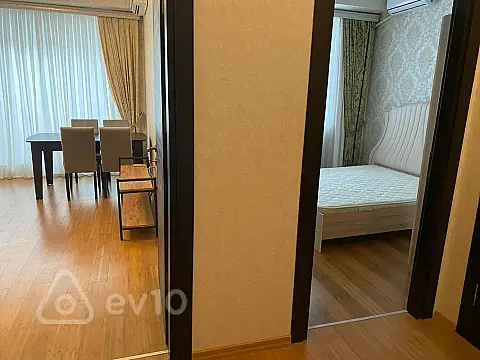 Kirayə verilir 2 otaqlı yeni tikili 56 m²