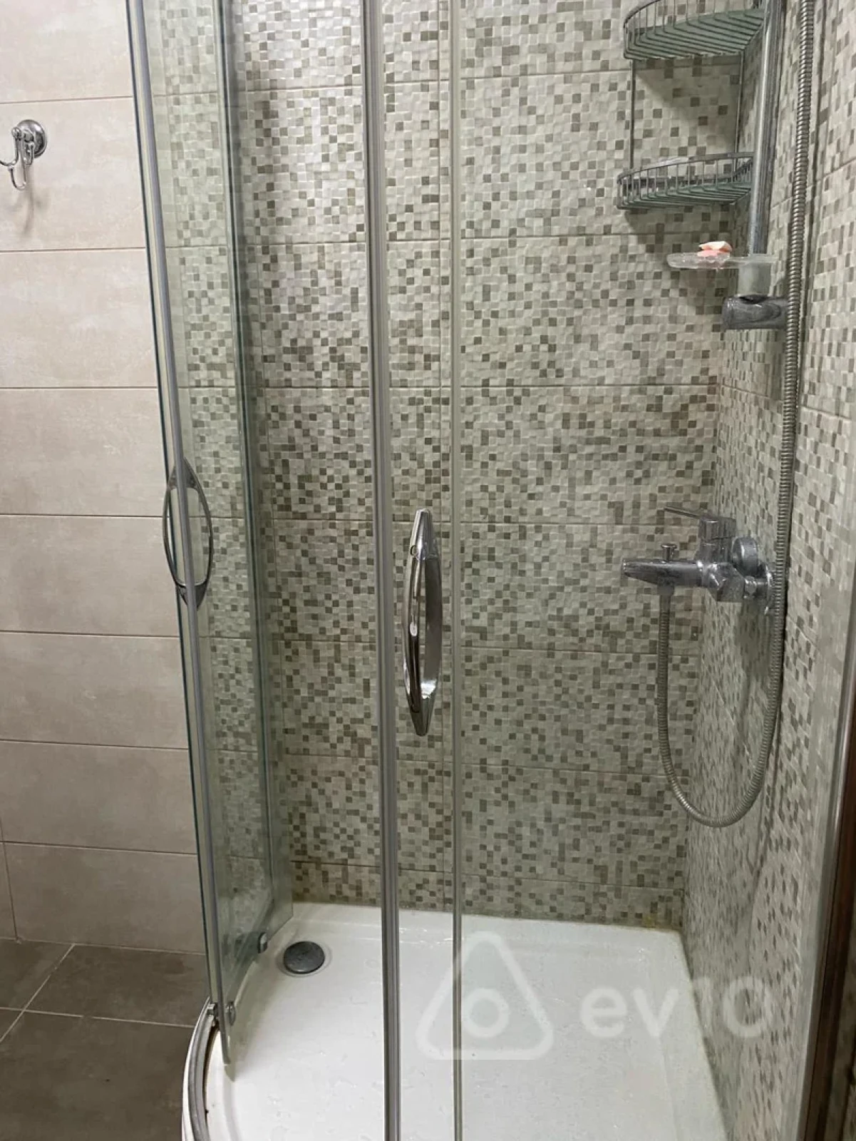 Kirayə verilir 2 otaqlı yeni tikili 56 m²