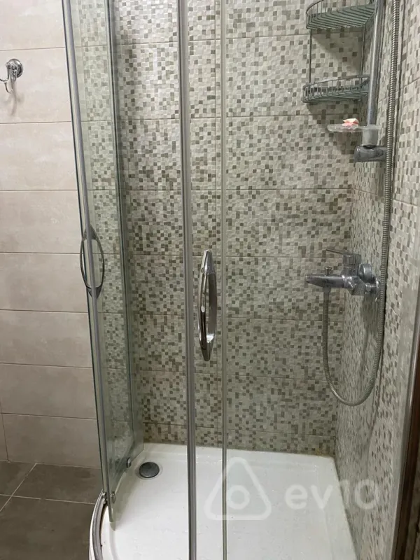 Kirayə verilir 2 otaqlı yeni tikili 56 m²