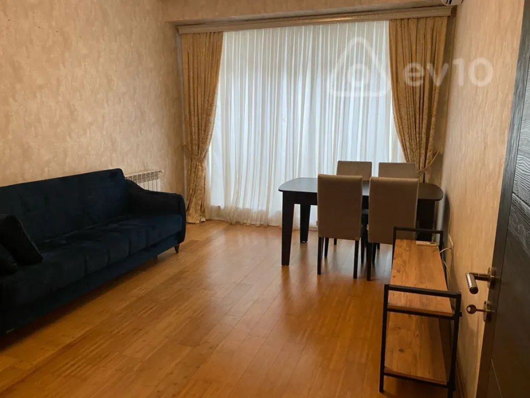 Kirayə verilir 2 otaqlı yeni tikili 56 m²