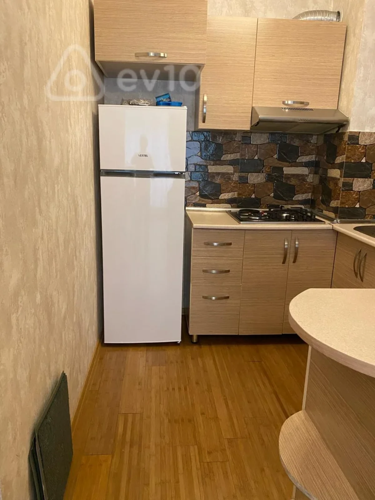 Kirayə verilir 2 otaqlı yeni tikili 56 m²