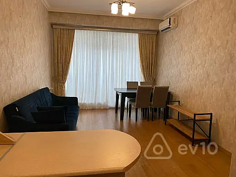 Kirayə verilir 2 otaqlı yeni tikili 56 m²