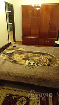 Kirayə verilir 2 otaqlı köhnə tikili 50 m²