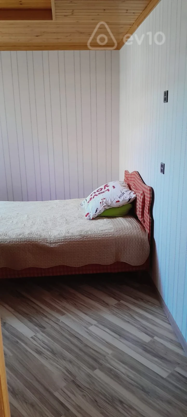 Kirayə verilir 2 otaqlı həyət evi 50 m²