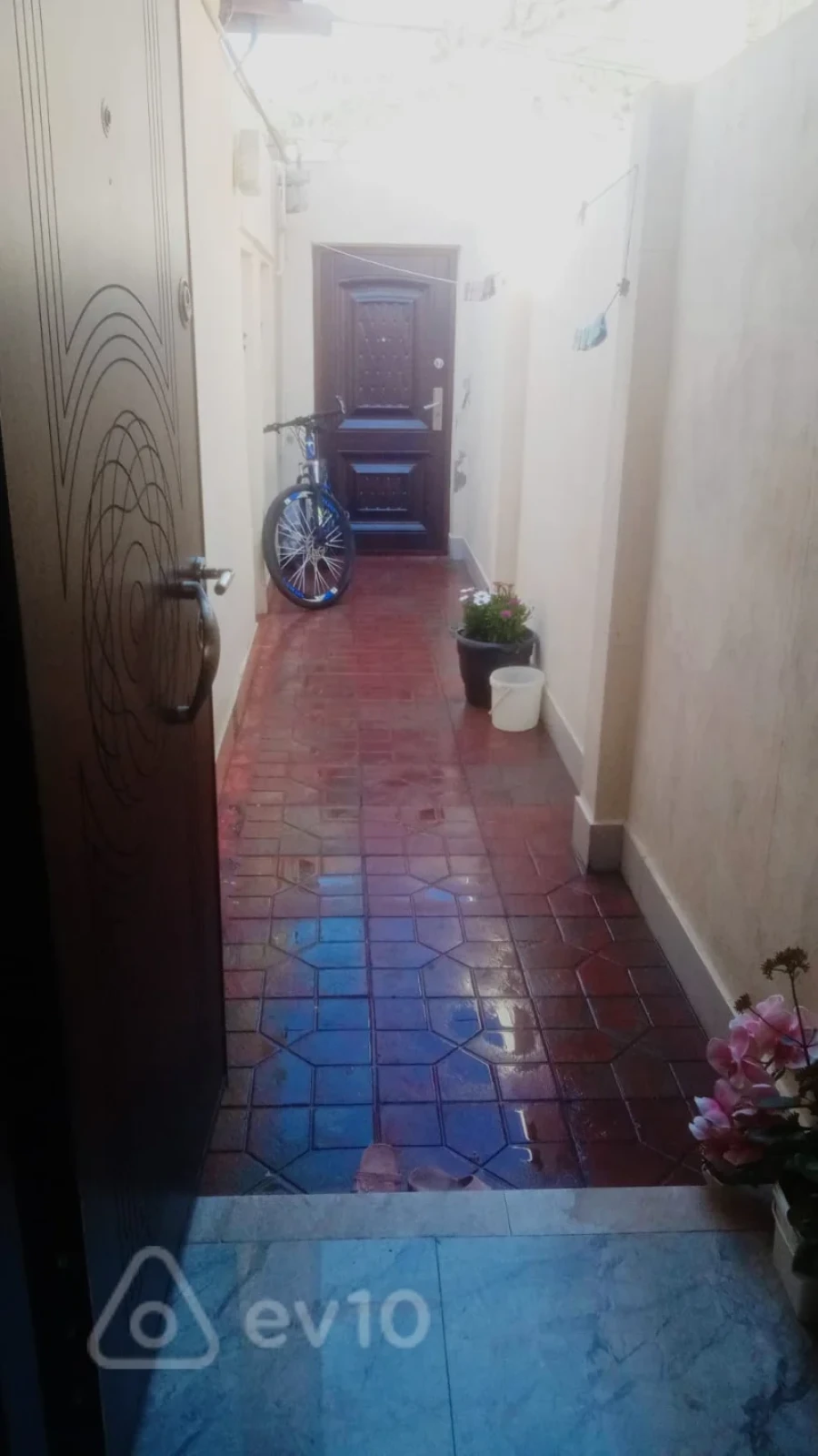 Kirayə verilir 2 otaqlı həyət evi 50 m²