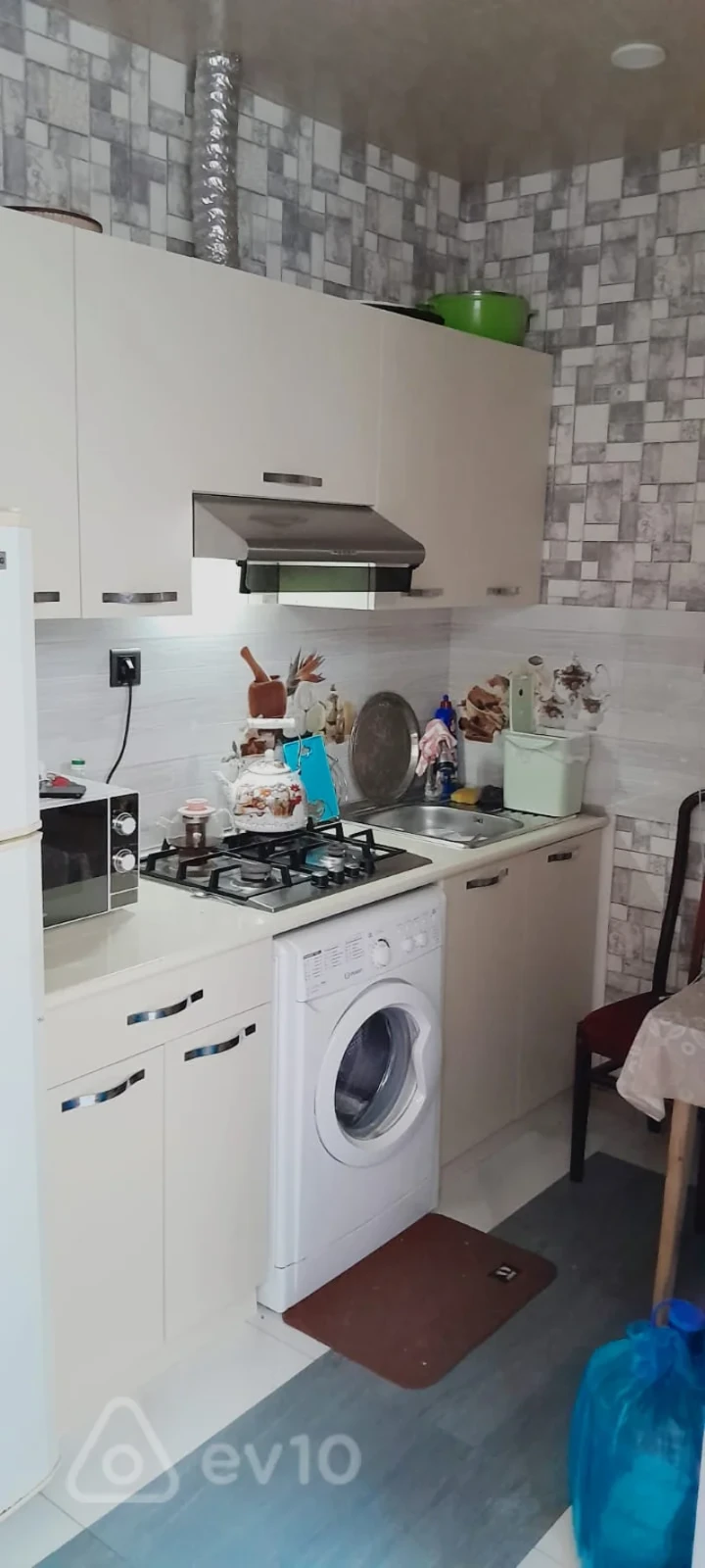 Kirayə verilir 2 otaqlı həyət evi 50 m²