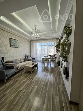 Satılır 3 otaqlı yeni tikili 90 m²