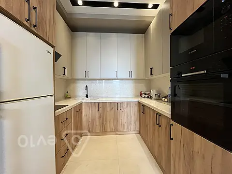 Satılır 2 otaqlı yeni tikili 82 m²