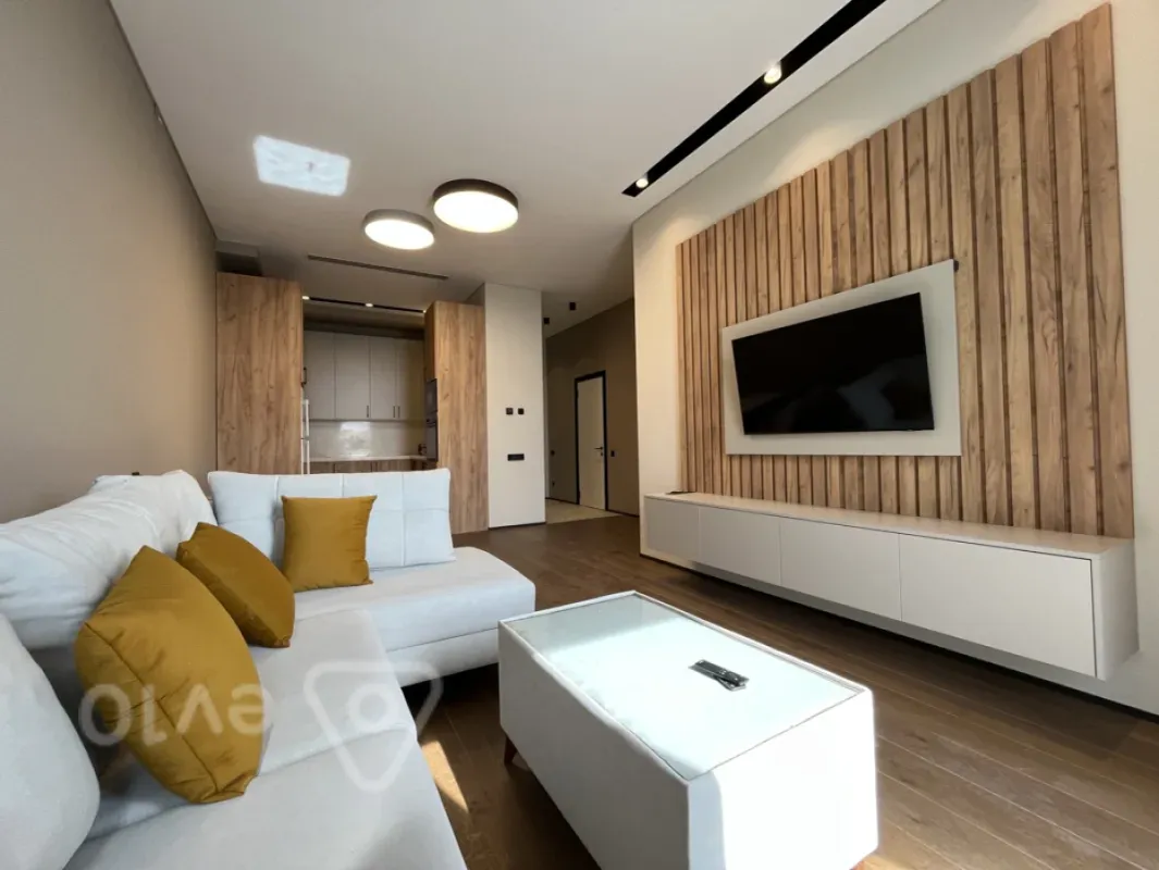 Satılır 2 otaqlı yeni tikili 82 m²