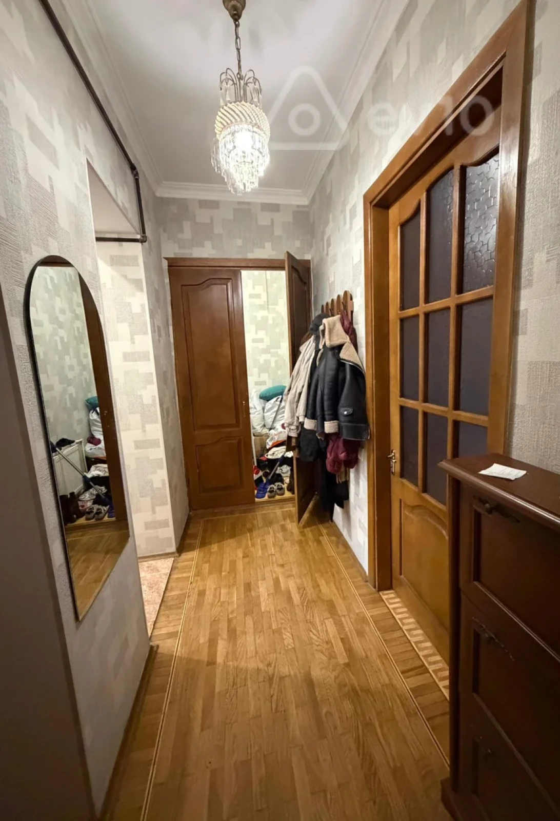 Kirayə verilir 2 otaqlı köhnə tikili 85 m²