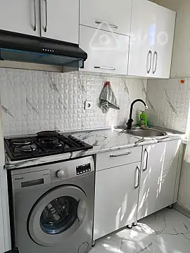 Kirayə verilir 2 otaqlı köhnə tikili 60 m²