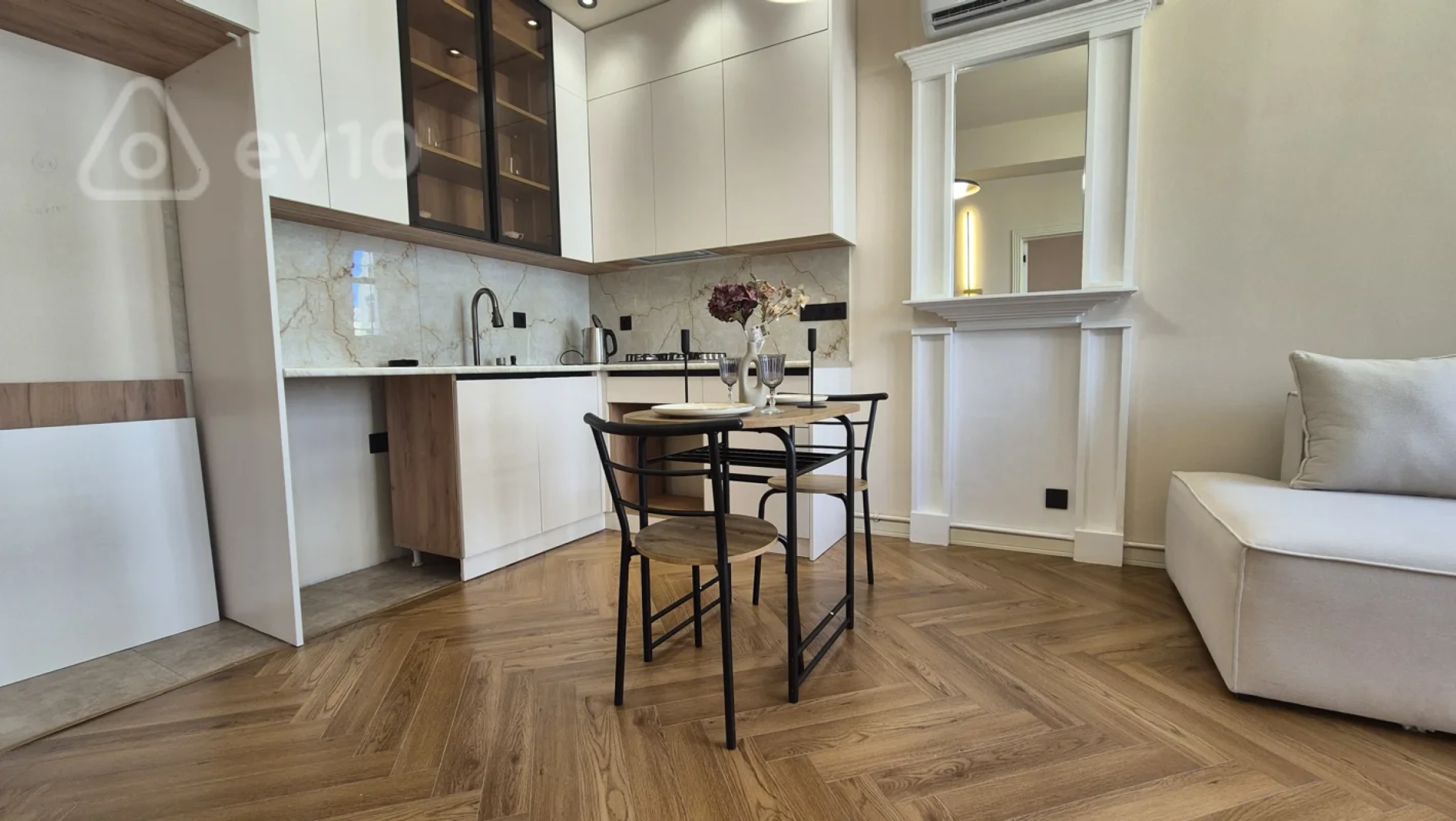 Satılır 2 otaqlı yeni tikili 44 m²