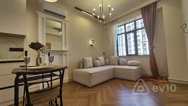 Satılır 2 otaqlı yeni tikili 44 m²