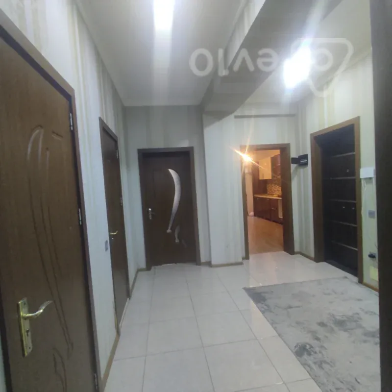 Kirayə verilir 2 otaqlı yeni tikili 106 m²