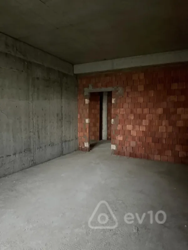 Satılır 4 otaqlı yeni tikili 155 m²