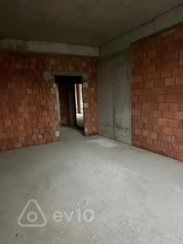 Satılır 4 otaqlı yeni tikili 155 m²