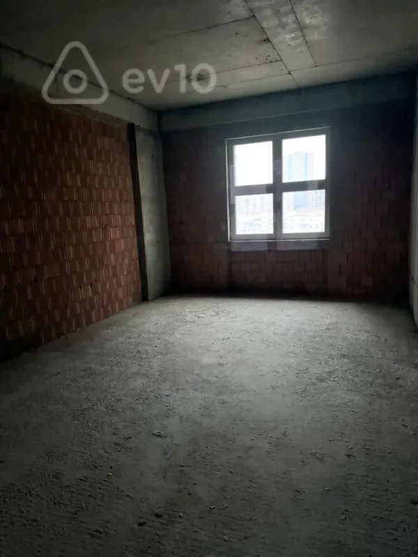 Satılır 4 otaqlı yeni tikili 155 m²