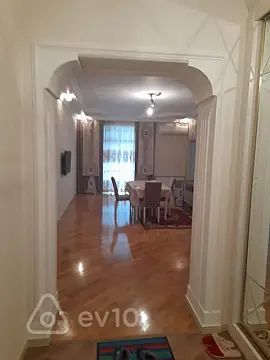 Kirayə verilir 3 otaqlı yeni tikili 110 m²